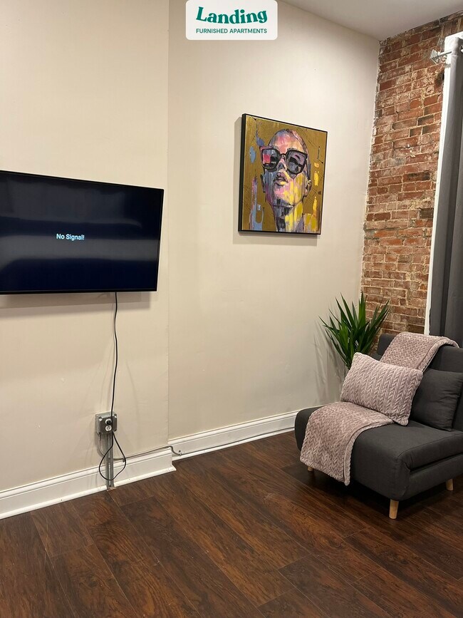 Building Photo - 3416 Cherokee St