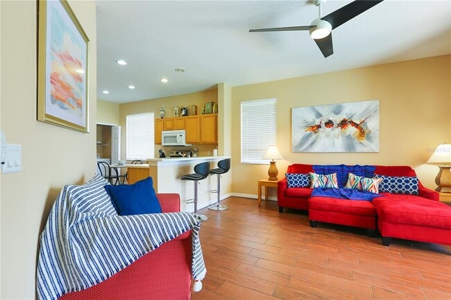 Building Photo - 331 Henley Cir