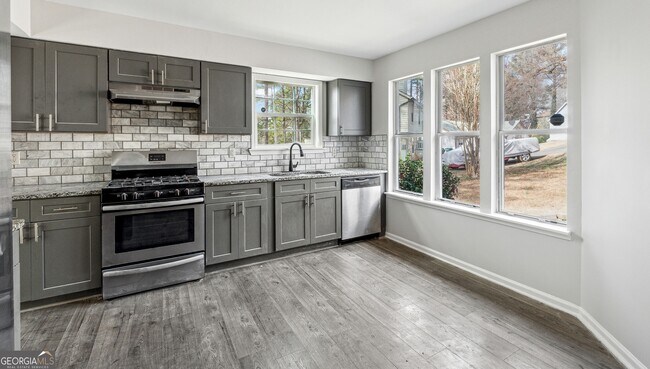 Building Photo - 5368 Stafford Dr NW