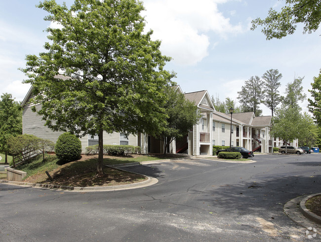 Building Photo - Saddle Creek Apartments