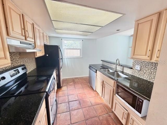 Building Photo - 105 Margo Ln