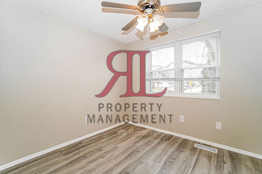 Building Photo - 3465 Clarkston Ave