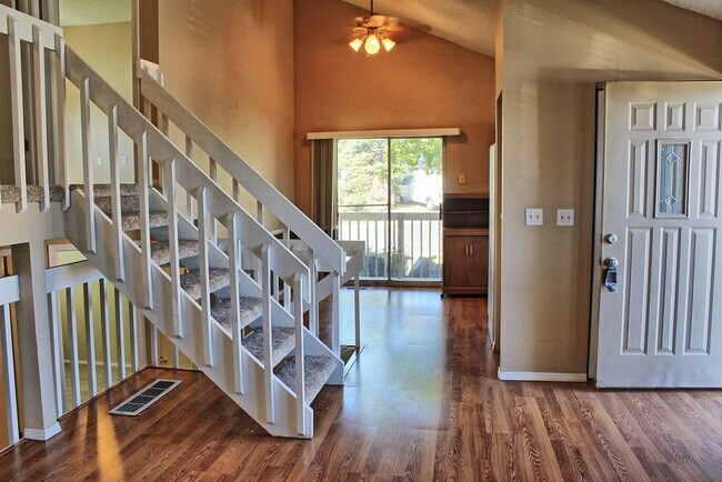 Building Photo - 17497 E Rice Cir
