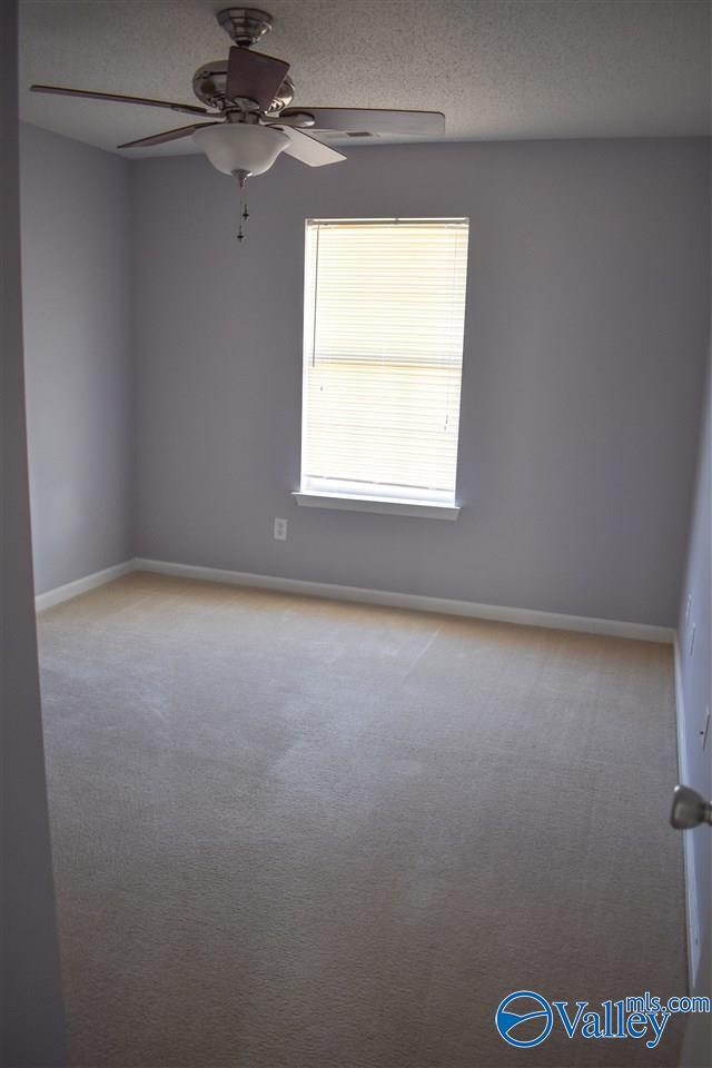 Building Photo - 120 Grey Fawn Trail