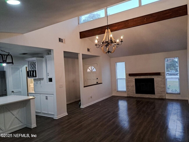 Building Photo - 9756 Saye Ct