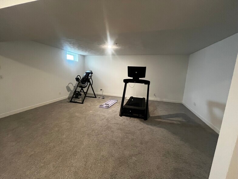 Basement gym - 362 Jonagold Dr NE