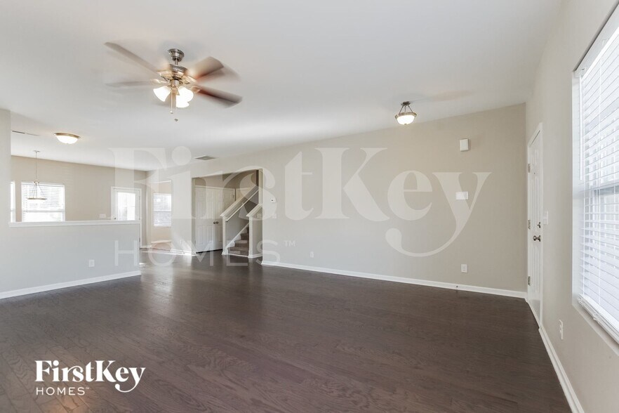 Building Photo - 519 Rook Rd