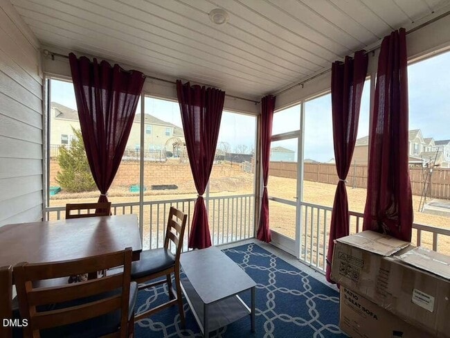 Building Photo - 3500 Barn Rd