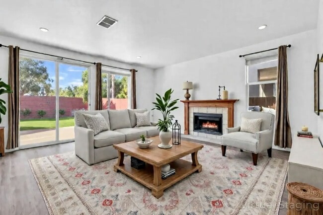 Building Photo - 1067 Princess Kyra Pl