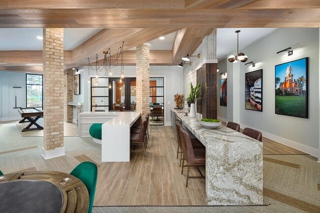 Building Photo - 1399 Herrington Rd