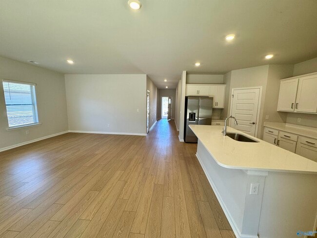 Building Photo - 14557 Mountain Strm Dr