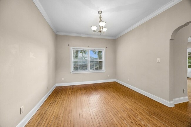 Building Photo - 3643 Herschel St