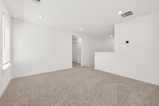 Building Photo - 3523 Adelie Ln