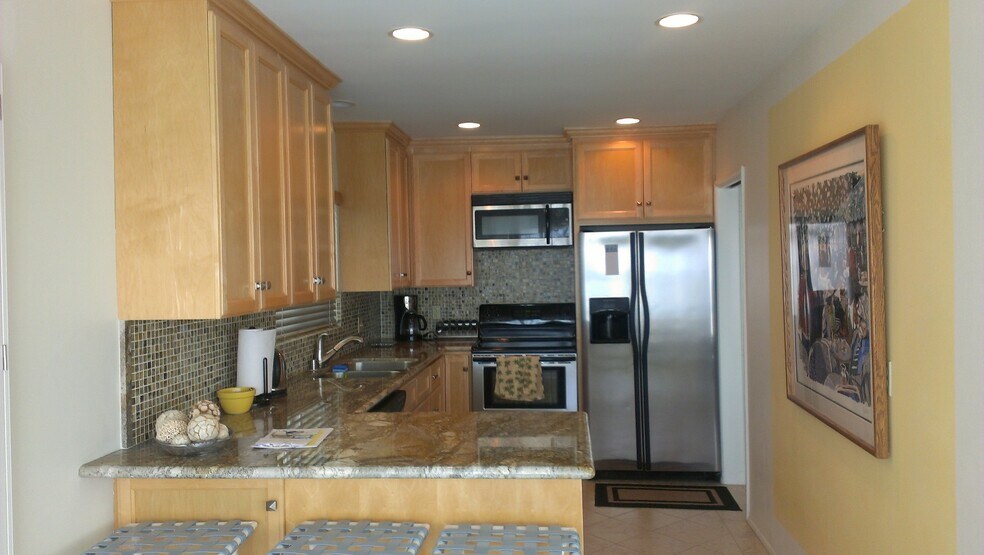 Building Photo - 1319 Seal Way