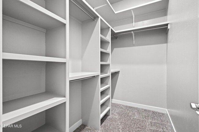 Building Photo - 2801 Tierra Garden Dr