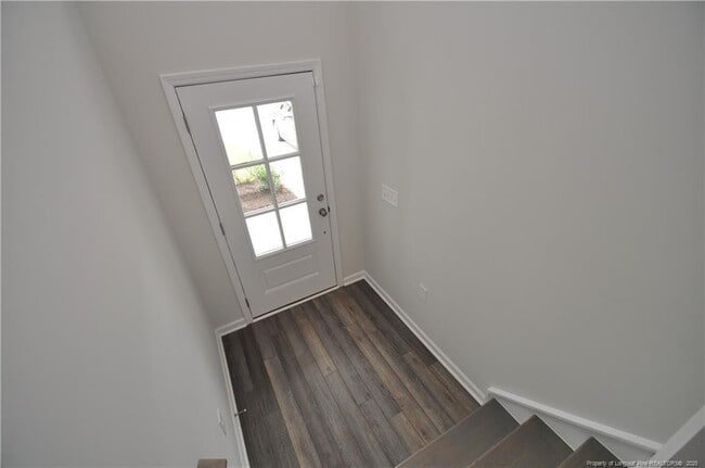 Building Photo - 1057 Shoreside Dr