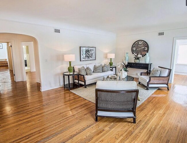 living room - 141 S Orange Dr