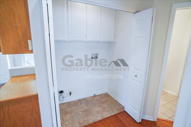 Building Photo - 24322 Alyssum Pl