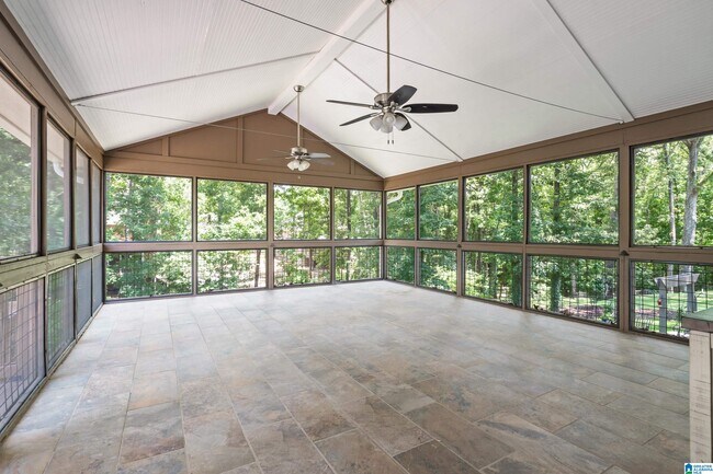 Building Photo - 5249 Meadow Garden Ln