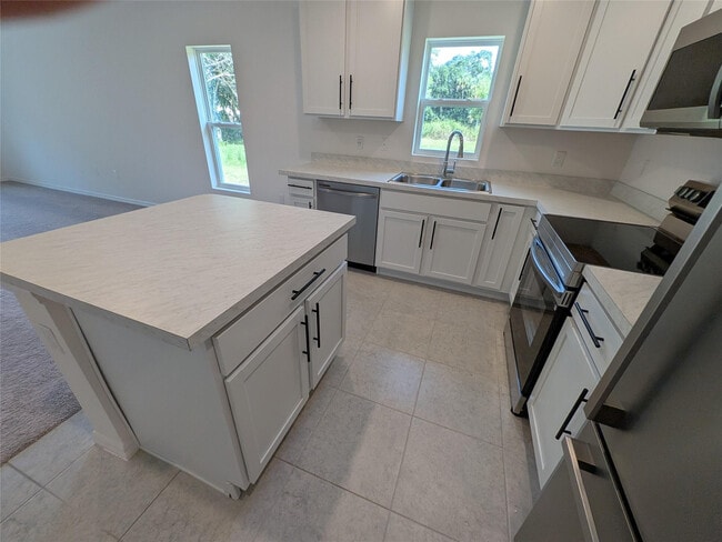 Building Photo - 9065 107th Ct