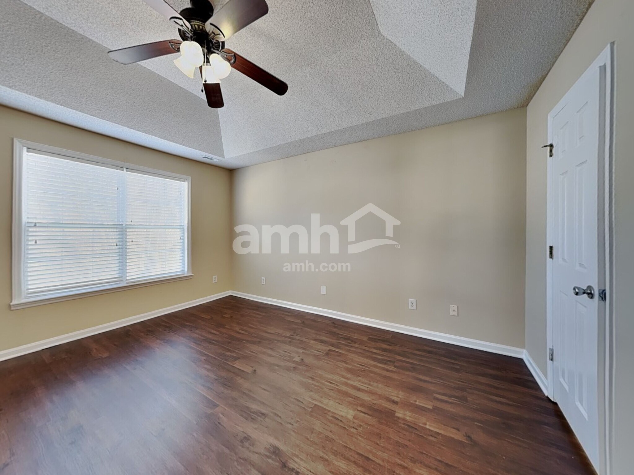 Building Photo - 4013 Wellingham Ln