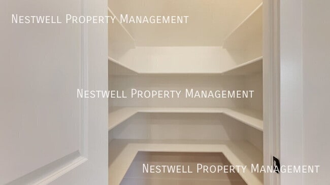 Building Photo - 5088 W Beach Comber Way