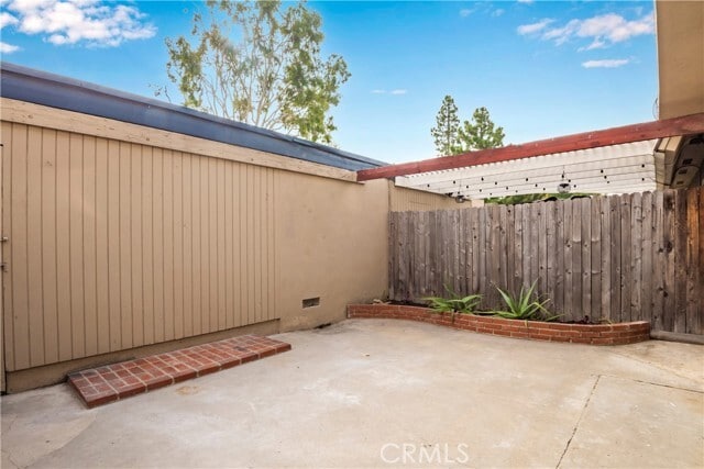 Building Photo - 4247 Larwin Ave