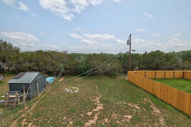 Building Photo - 5211 Thunderbird St