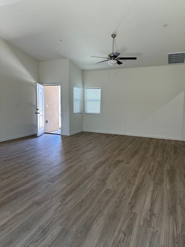 Building Photo - 8319 Frankie Lou St