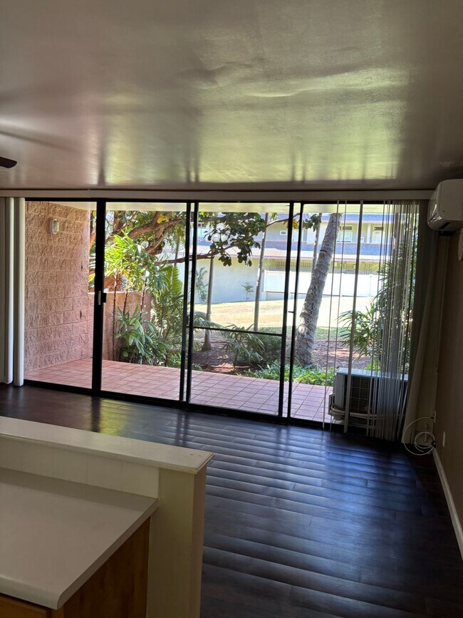 Building Photo - West Maui Breakers (A-Building)