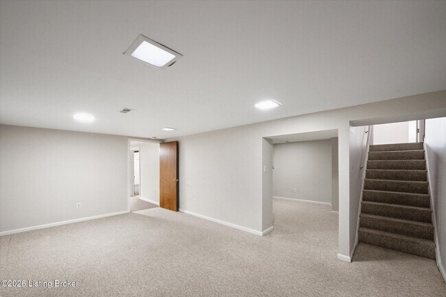 Building Photo - 9806 Mary Dell Ln