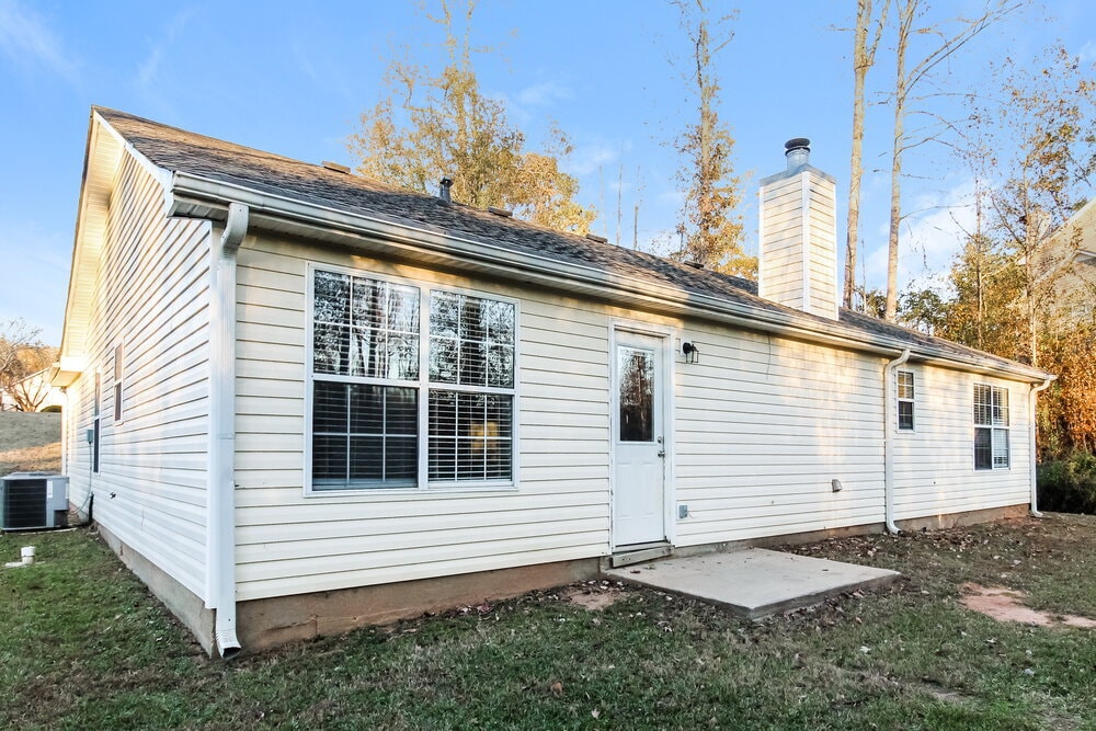 Building Photo - 39 Fairview Dr