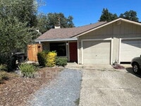Building Photo - 6416 Miles Ln