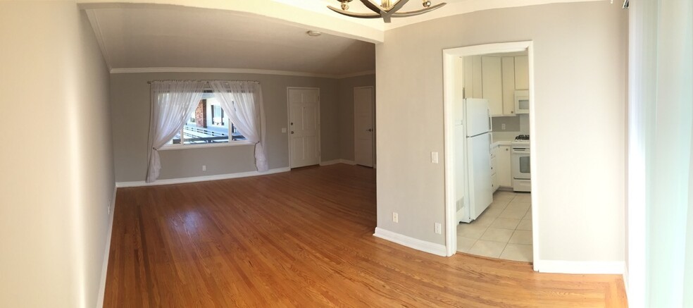 Interior Photo - Noel Court Apartments