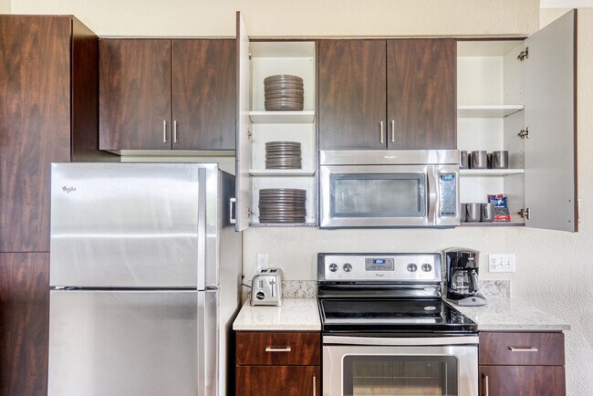 Building Photo - 508 Railway Ave