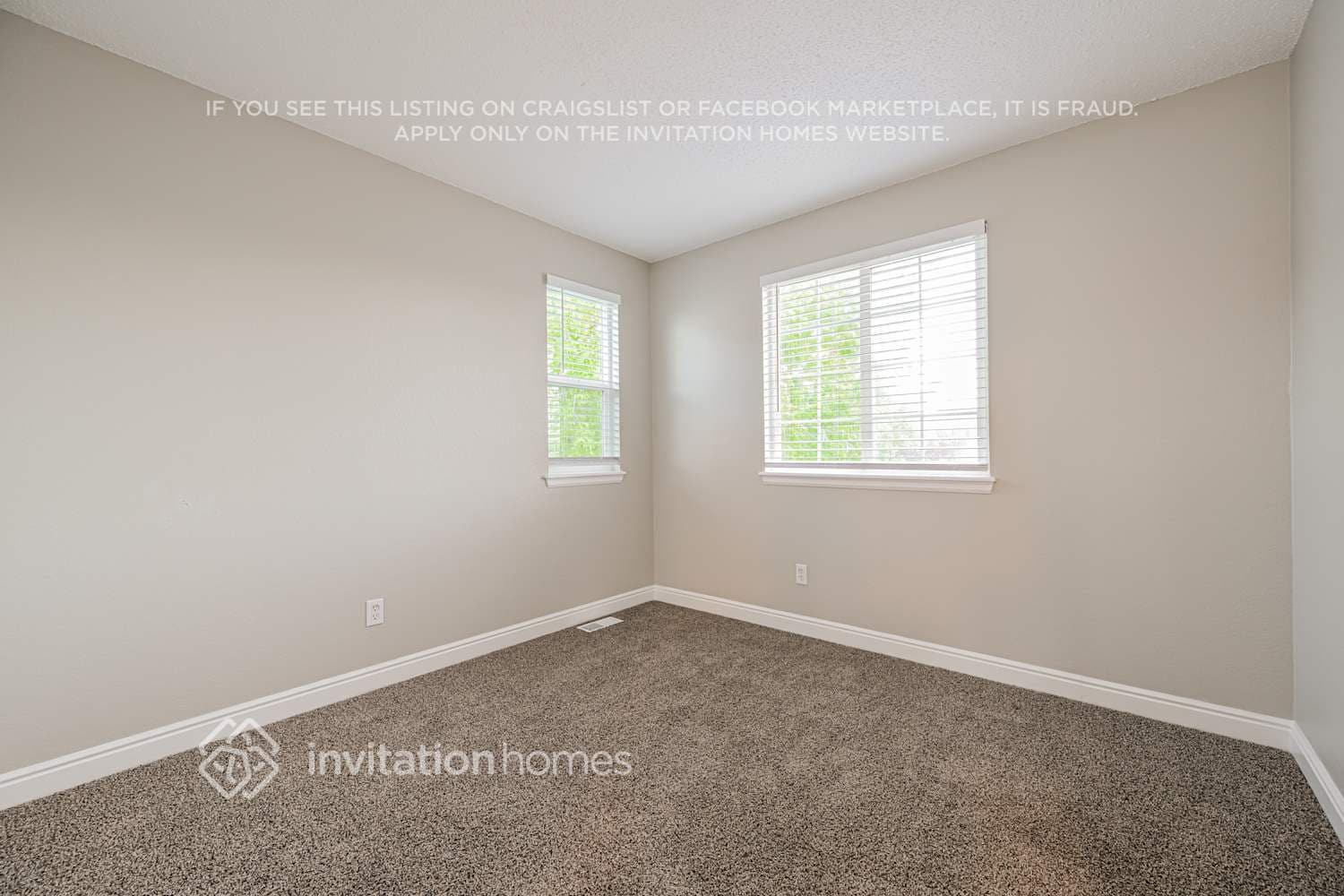 Building Photo - 19815 E Villanova Dr