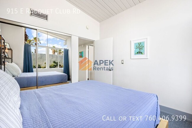 Building Photo - 915 E Racquet Club Rd