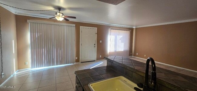 Building Photo - 17014 E Calle Del Oro