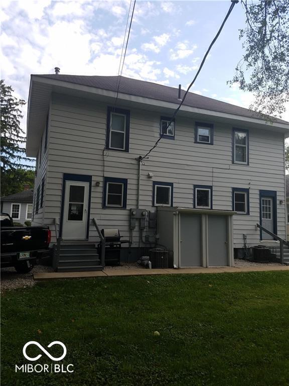 Building Photo - 115 W Fordice St