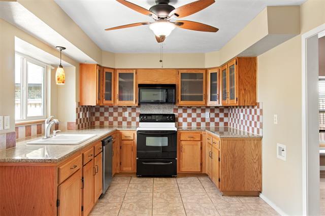 Building Photo - 1209 Cherrywood Ct
