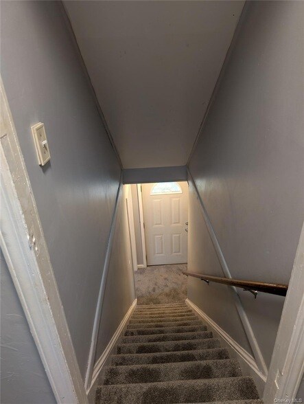 Building Photo - 394 Riley Rd
