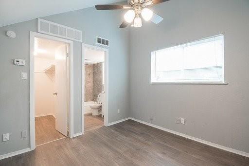 Building Photo - 2909 Lucas Dr