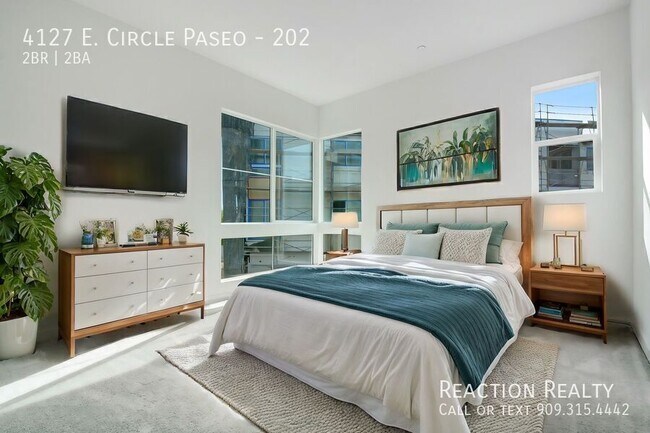 Building Photo - 4127 E. Circle Paseo-202