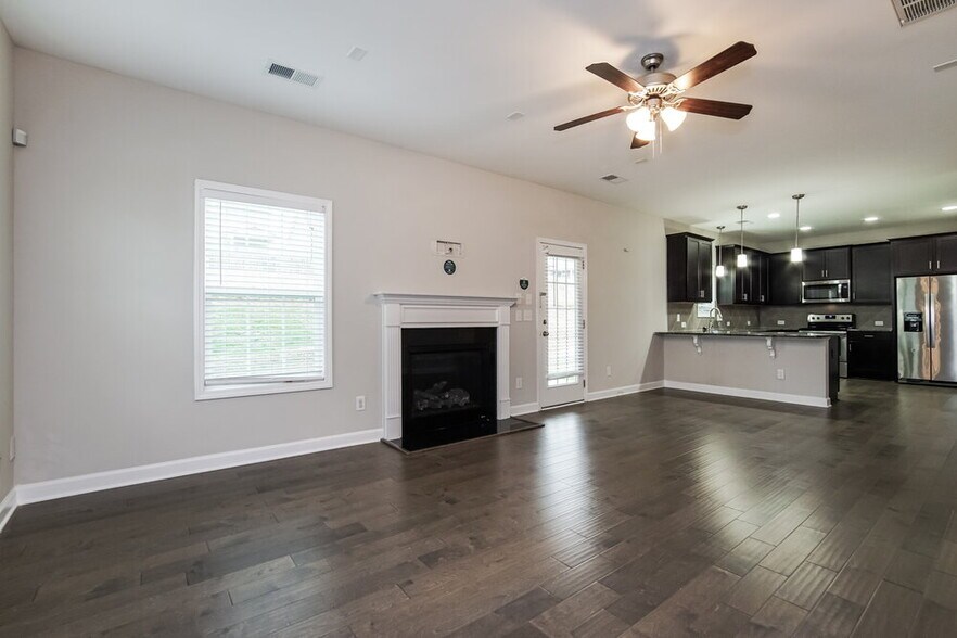 Building Photo - 252 Lanier Pl