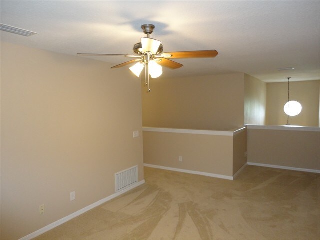 Building Photo - 8354 Moccasin Trail Dr