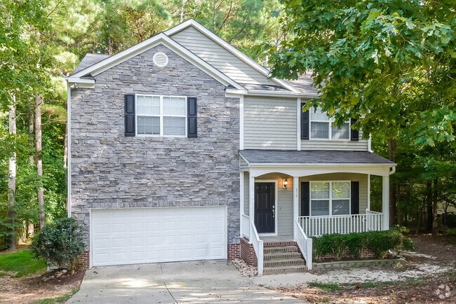 Building Photo - 210 River Hills Dr