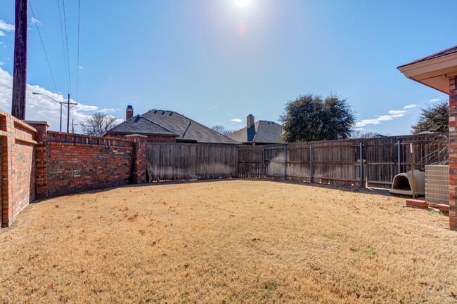Building Photo - Gorgeous Home in Cooper District!!