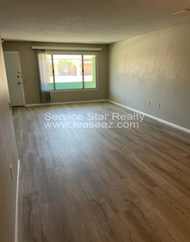 Building Photo - 17230 N Palo Verde Dr