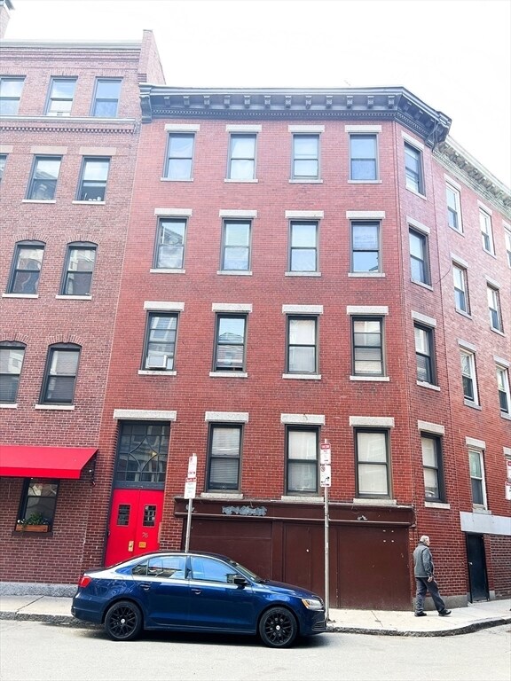 Building Photo - 76-78-78 N Margin St
