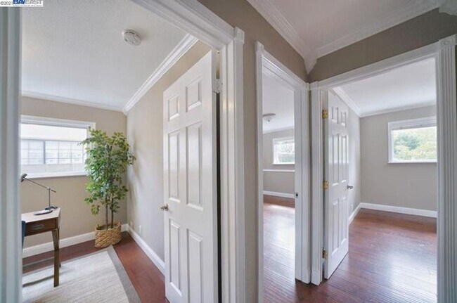 Building Photo - SERENE SYLVAN SANCTUARY - 4 Bed/2 Bath Home w/Private Pool - FREMONT